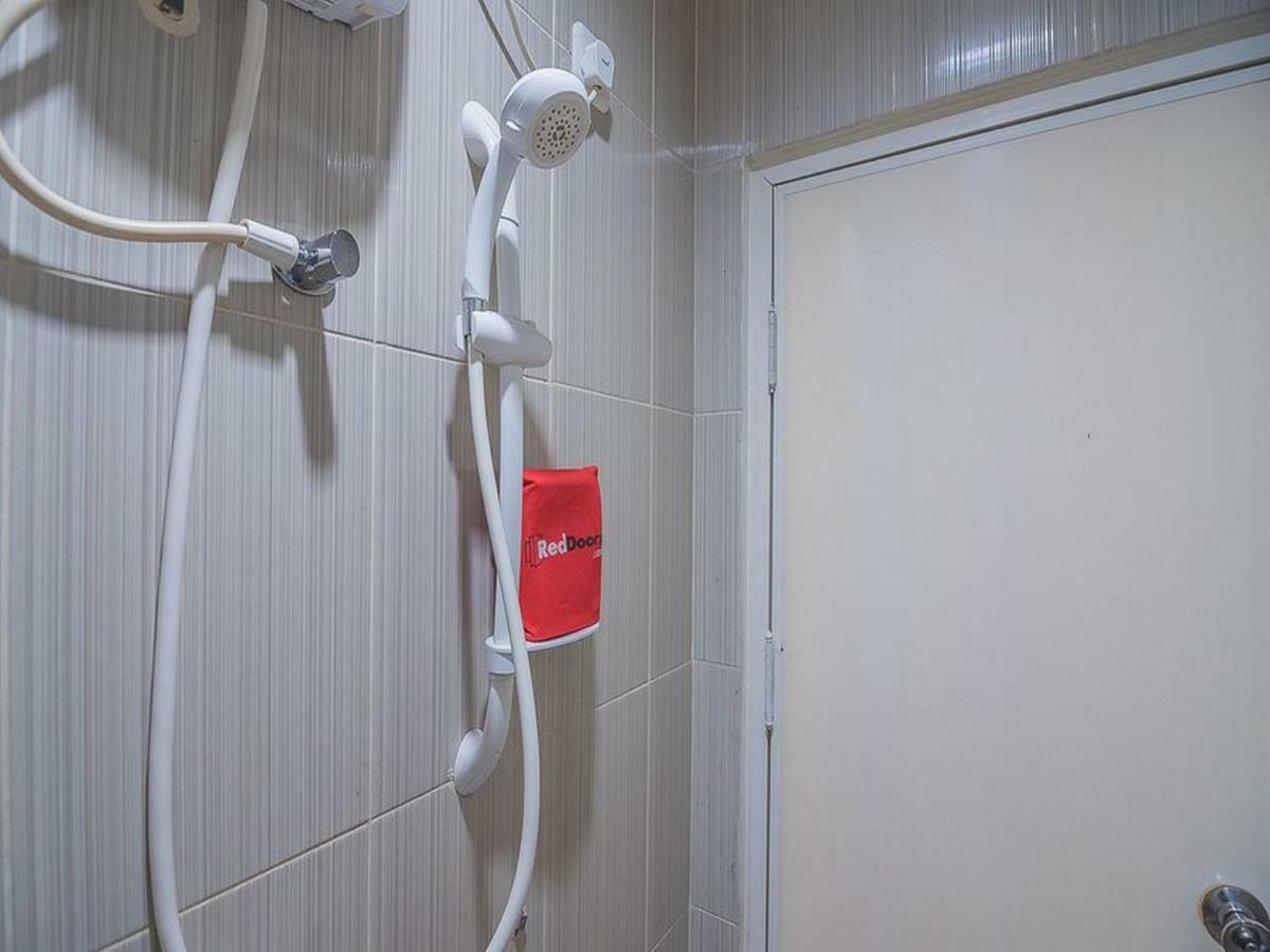 Reddoorz Near Nagoya Citywalk Batam 2 Eksteriør bilde