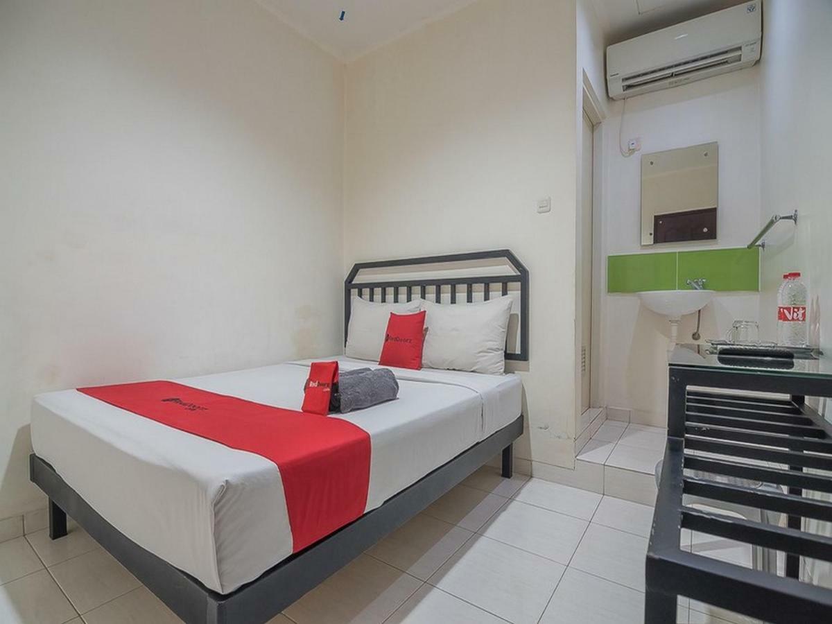 Reddoorz Near Nagoya Citywalk Batam 2 Eksteriør bilde