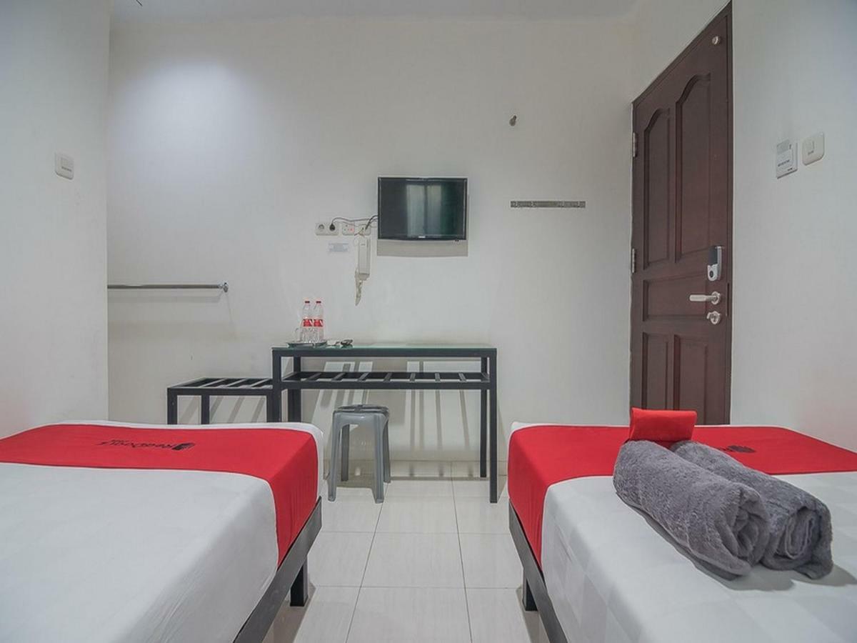 Reddoorz Near Nagoya Citywalk Batam 2 Eksteriør bilde