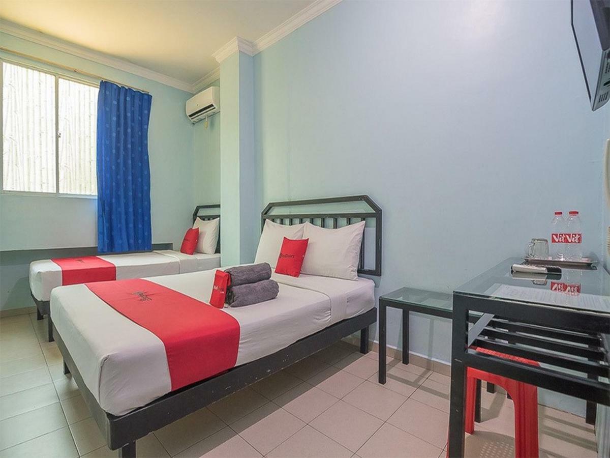 Reddoorz Near Nagoya Citywalk Batam 2 Eksteriør bilde